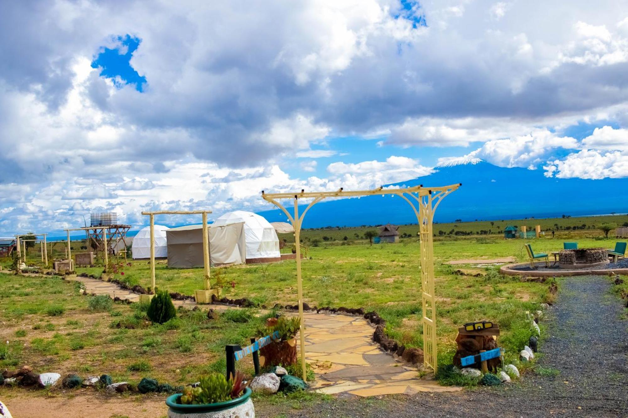 Amanya 2-Rooms Lioness Family Amboseli Exterior foto